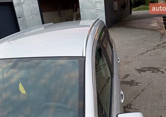 Серый Опель Зафира, объемом двигателя 1.6 л и пробегом 197 тыс. км за 6050 $, фото 25 на Automoto.ua