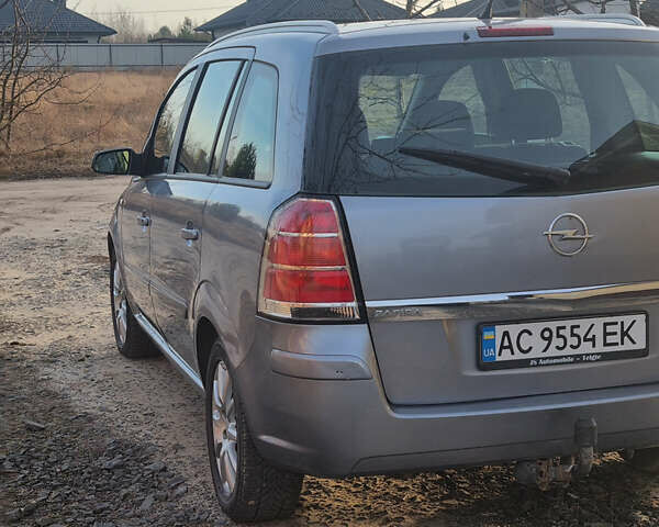 Сірий Опель Зафіра, об'ємом двигуна 1.91 л та пробігом 335 тис. км за 5300 $, фото 10 на Automoto.ua