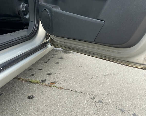 Сірий Опель Зафіра, об'ємом двигуна 1.8 л та пробігом 380 тис. км за 4800 $, фото 10 на Automoto.ua