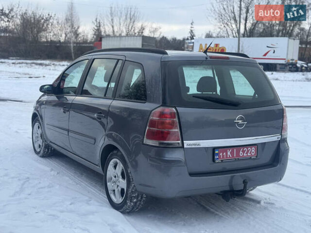 Серый Опель Зафира, объемом двигателя 1.8 л и пробегом 284 тыс. км за 5450 $, фото 31 на Automoto.ua