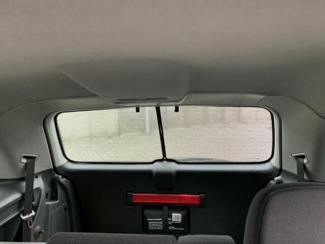 Серый Опель Зафира, объемом двигателя 1.6 л и пробегом 210 тыс. км за 5500 $, фото 12 на Automoto.ua