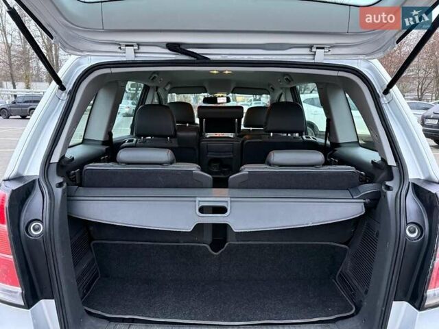 Сірий Опель Зафіра, об'ємом двигуна 1.9 л та пробігом 171 тис. км за 5700 $, фото 19 на Automoto.ua