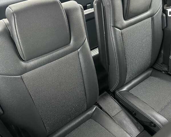 Серый Опель Зафира, объемом двигателя 1.8 л и пробегом 197 тыс. км за 5999 $, фото 9 на Automoto.ua