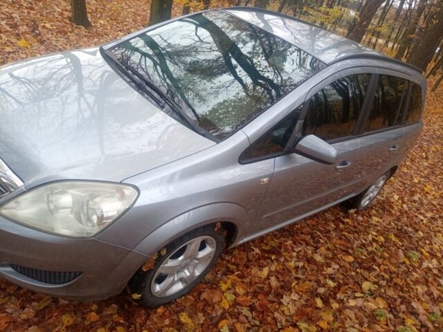 Опель Зафира 2008 в Костополе на Automoto.ua Серый Опель Зафира, объемом двигателя 0 л и пробегом 252 тыс. км за 5000 $, фото 1 на Automoto.ua