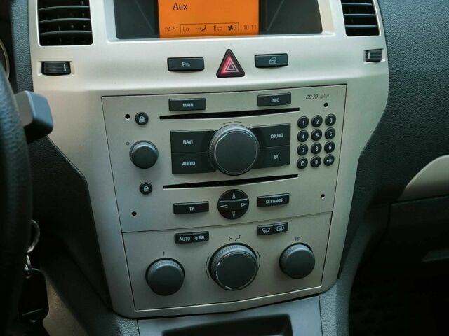 Сірий Опель Зафіра, об'ємом двигуна 1.7 л та пробігом 273 тис. км за 5300 $, фото 6 на Automoto.ua