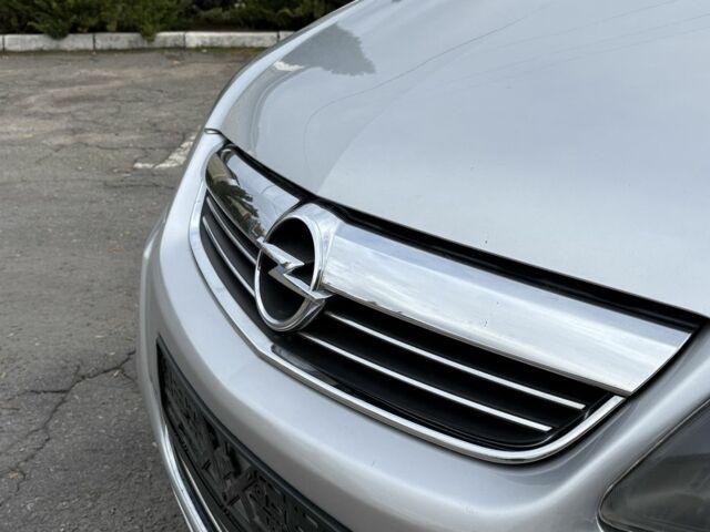 Опель Зафира 2008 в Кривом Роге на Automoto.ua Серый Опель Зафира, объемом двигателя 2.2 л и пробегом 194 тыс. км за 6499 $, фото 9 на Automoto.ua