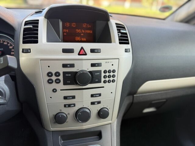 Опель Зафира 2008 в Борисполе на Automoto.ua Серый Опель Зафира, объемом двигателя 1.6 л и пробегом 223 тыс. км за 6600 $, фото 12 на Automoto.ua