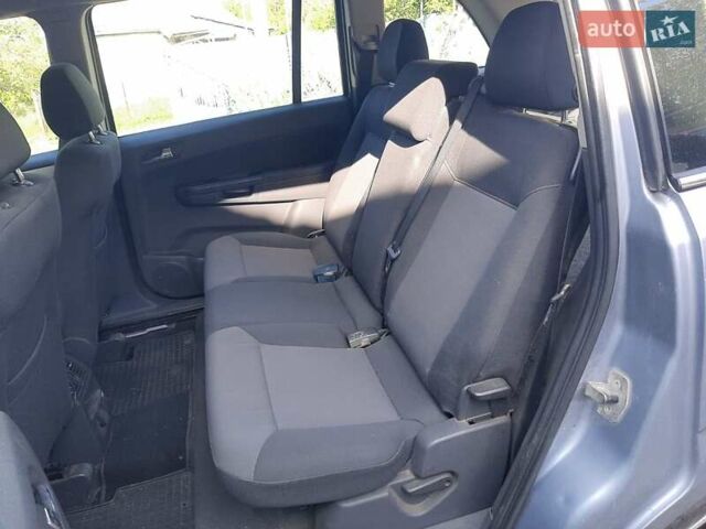 Серый Опель Зафира, объемом двигателя 1.6 л и пробегом 257 тыс. км за 5300 $, фото 12 на Automoto.ua