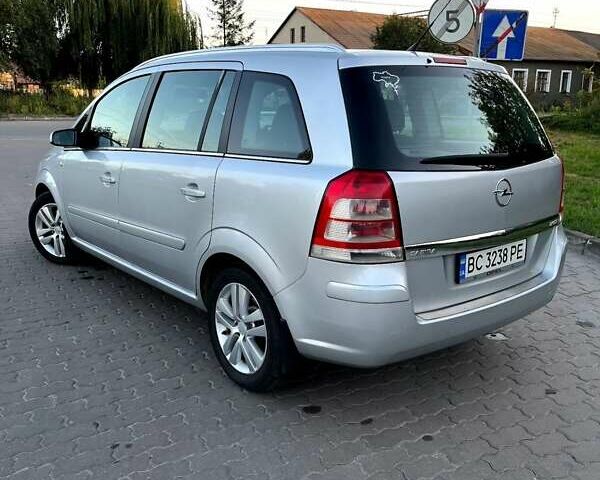 Сірий Опель Зафіра, об'ємом двигуна 1.69 л та пробігом 287 тис. км за 5700 $, фото 4 на Automoto.ua