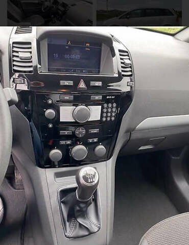 Серый Опель Зафира, объемом двигателя 1.69 л и пробегом 280 тыс. км за 5300 $, фото 5 на Automoto.ua