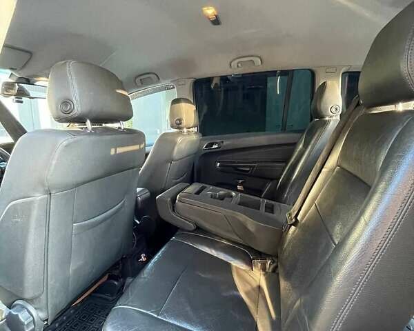 Серый Опель Зафира, объемом двигателя 1.9 л и пробегом 245 тыс. км за 5500 $, фото 5 на Automoto.ua