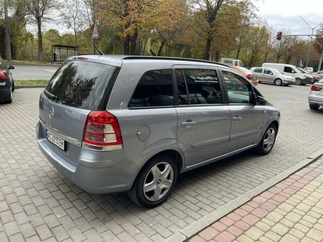 Опель Зафира 2008 в Луцке на Automoto.ua Серый Опель Зафира, объемом двигателя 1.9 л и пробегом 248 тыс. км за 5700 $, фото 3 на Automoto.ua