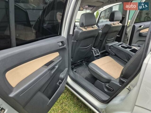 Сірий Опель Зафіра, об'ємом двигуна 1.91 л та пробігом 288 тис. км за 6300 $, фото 21 на Automoto.ua