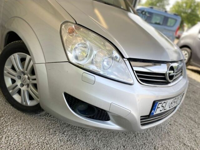 Сірий Опель Зафіра, об'ємом двигуна 0 л та пробігом 280 тис. км за 2600 $, фото 6 на Automoto.ua