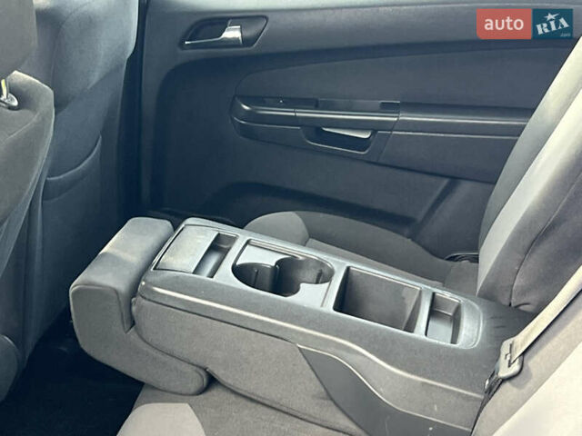 Опель Зафира 2008 в Трускавце на Automoto.ua Серый Опель Зафира, объемом двигателя 1.6 л и пробегом 162 тыс. км за 5950 $, фото 54 на Automoto.ua