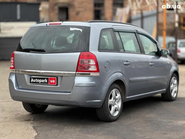 Серый Опель Зафира, объемом двигателя 1.9 л и пробегом 345 тыс. км за 6590 $, фото 8 на Automoto.ua