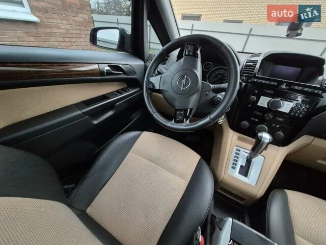 Сірий Опель Зафіра, об'ємом двигуна 1.91 л та пробігом 288 тис. км за 6300 $, фото 17 на Automoto.ua