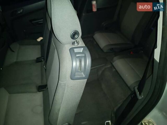 Серый Опель Зафира, объемом двигателя 1.6 л и пробегом 255 тыс. км за 6250 $, фото 17 на Automoto.ua
