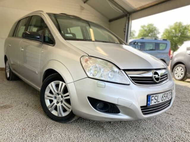 Сірий Опель Зафіра, об'ємом двигуна 0 л та пробігом 280 тис. км за 2600 $, фото 4 на Automoto.ua