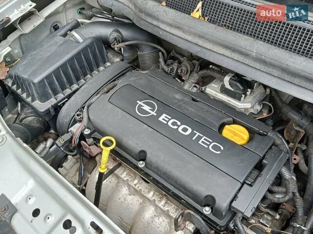 Опель Зафира 2008 в Дубно на Automoto.ua Серый Опель Зафира, объемом двигателя 1.6 л и пробегом 181 тыс. км за 5450 $, фото 29 на Automoto.ua