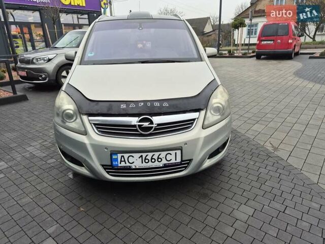 Сірий Опель Зафіра, об'ємом двигуна 1.91 л та пробігом 288 тис. км за 6300 $, фото 2 на Automoto.ua