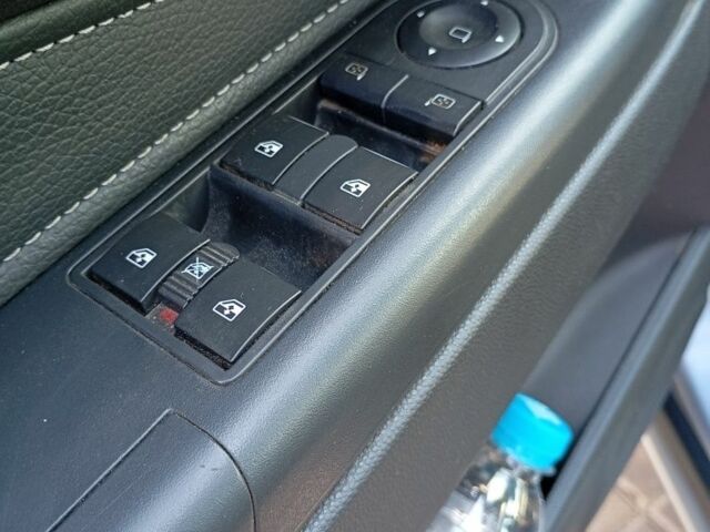 Сірий Опель Зафіра, об'ємом двигуна 1.8 л та пробігом 317 тис. км за 7700 $, фото 7 на Automoto.ua