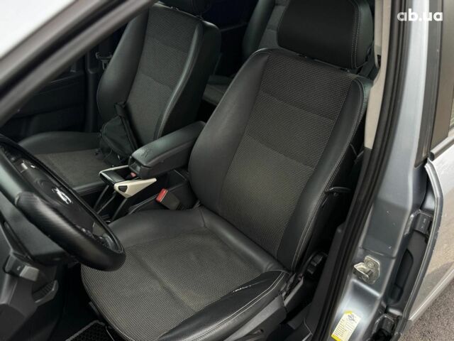 Серый Опель Зафира, объемом двигателя 1.9 л и пробегом 345 тыс. км за 6590 $, фото 20 на Automoto.ua