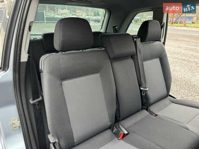 Серый Опель Зафира, объемом двигателя 1.91 л и пробегом 176 тыс. км за 6500 $, фото 40 на Automoto.ua