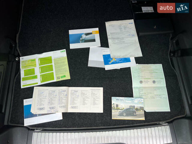 Опель Зафира 2008 в Житомире на Automoto.ua Серый Опель Зафира, объемом двигателя 1.8 л и пробегом 228 тыс. км за 5650 $, фото 3 на Automoto.ua