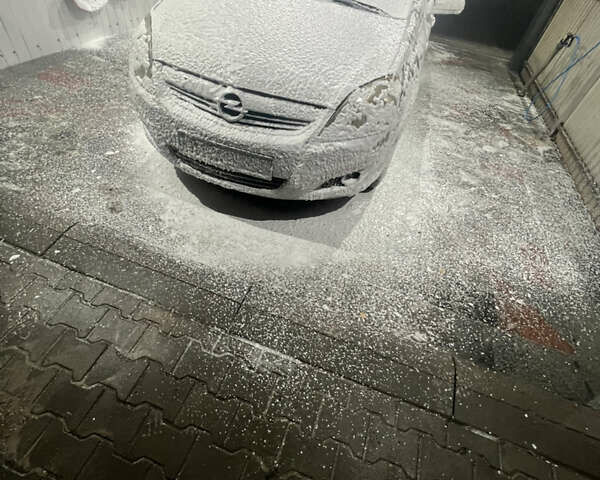 Сірий Опель Зафіра, об'ємом двигуна 1.9 л та пробігом 300 тис. км за 5900 $, фото 21 на Automoto.ua