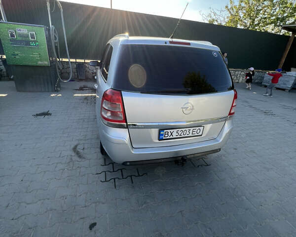 Сірий Опель Зафіра, об'ємом двигуна 1.9 л та пробігом 300 тис. км за 5900 $, фото 6 на Automoto.ua