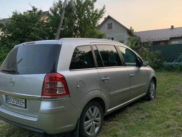 Сірий Опель Зафіра, об'ємом двигуна 1.7 л та пробігом 220 тис. км за 5999 $, фото 6 на Automoto.ua