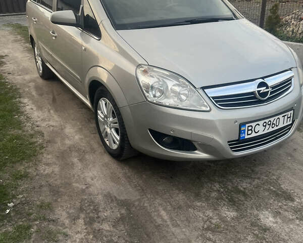 Серый Опель Зафира, объемом двигателя 1.69 л и пробегом 280 тыс. км за 5300 $, фото 17 на Automoto.ua