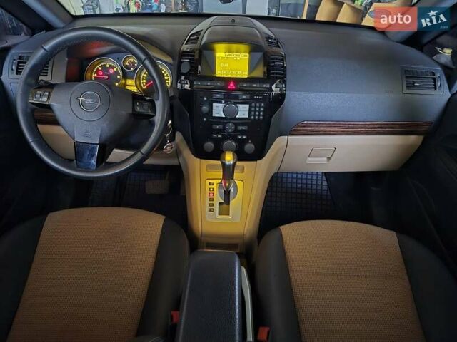 Сірий Опель Зафіра, об'ємом двигуна 1.91 л та пробігом 288 тис. км за 6300 $, фото 25 на Automoto.ua