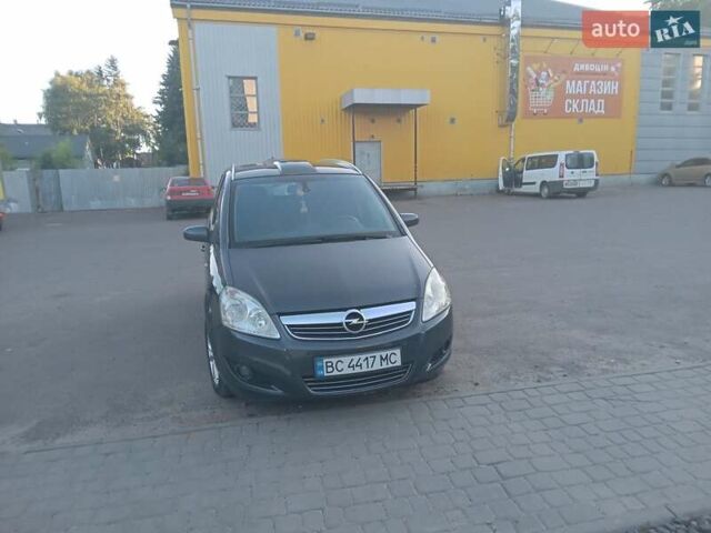 Серый Опель Зафира, объемом двигателя 1.7 л и пробегом 295 тыс. км за 5777 $, фото 1 на Automoto.ua