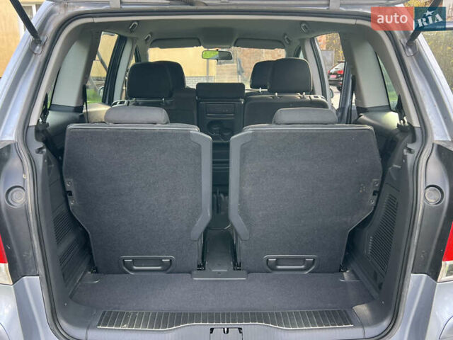 Опель Зафира 2008 в Трускавце на Automoto.ua Серый Опель Зафира, объемом двигателя 1.6 л и пробегом 162 тыс. км за 5950 $, фото 64 на Automoto.ua