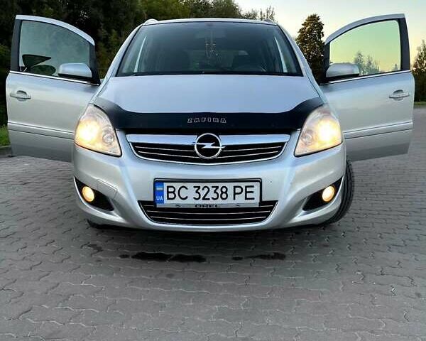 Сірий Опель Зафіра, об'ємом двигуна 1.69 л та пробігом 287 тис. км за 5700 $, фото 5 на Automoto.ua
