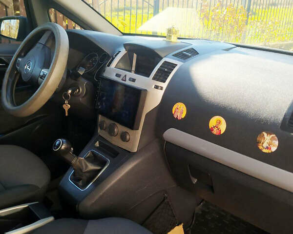 Опель Зафира 2008 в Черновцах на Automoto.ua Серый Опель Зафира, объемом двигателя 1.8 л и пробегом 263 тыс. км за 6082 $, фото 10 на Automoto.ua