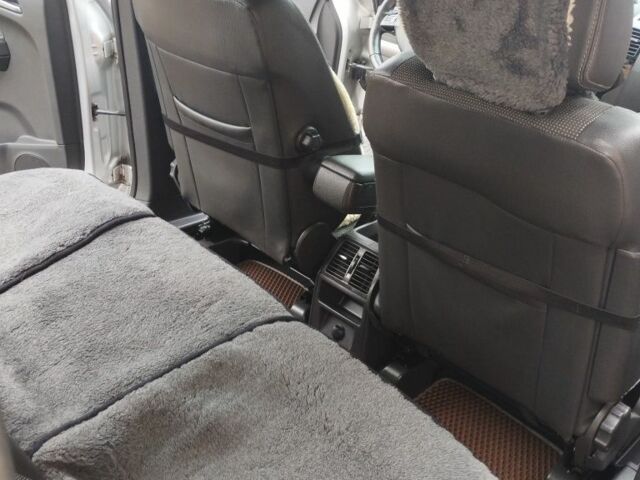 Серый Опель Зафира, объемом двигателя 1.9 л и пробегом 336 тыс. км за 6300 $, фото 5 на Automoto.ua