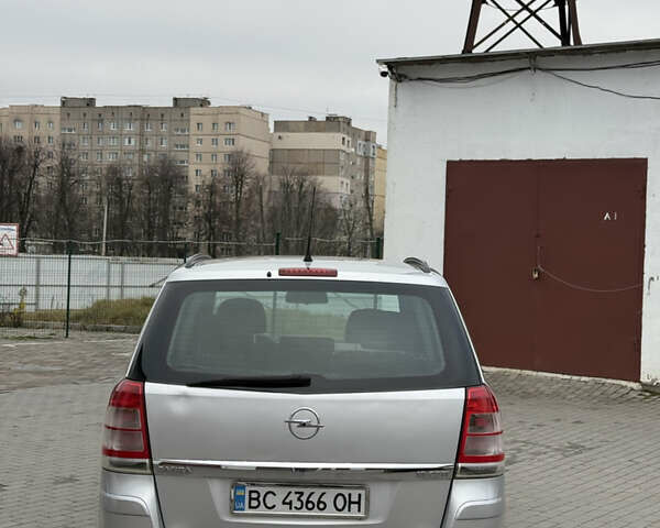 Серый Опель Зафира, объемом двигателя 1.91 л и пробегом 293 тыс. км за 6499 $, фото 4 на Automoto.ua