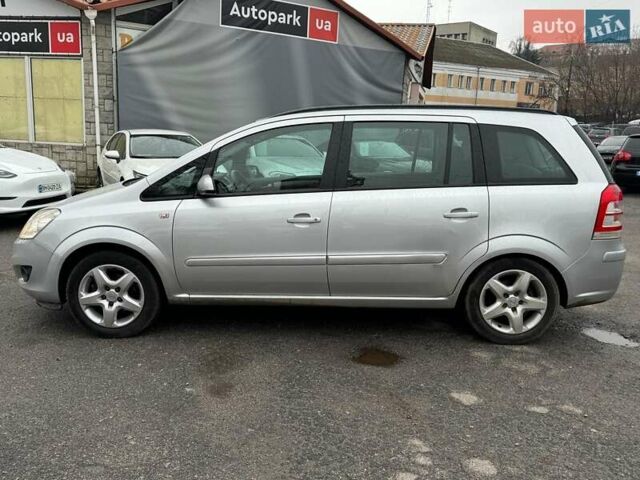 Серый Опель Зафира, объемом двигателя 1.8 л и пробегом 300 тыс. км за 7490 $, фото 8 на Automoto.ua