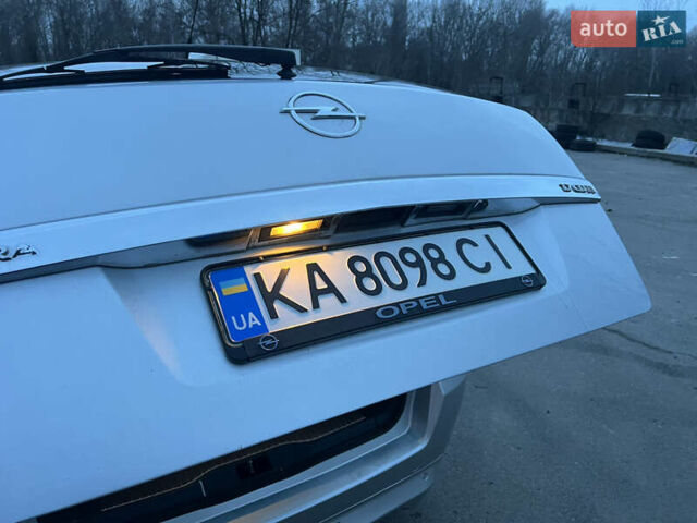 Серый Опель Зафира, объемом двигателя 1.7 л и пробегом 272 тыс. км за 5499 $, фото 12 на Automoto.ua