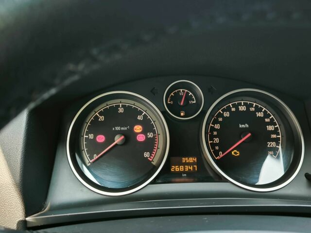 Сірий Опель Зафіра, об'ємом двигуна 1.7 л та пробігом 273 тис. км за 5300 $, фото 7 на Automoto.ua