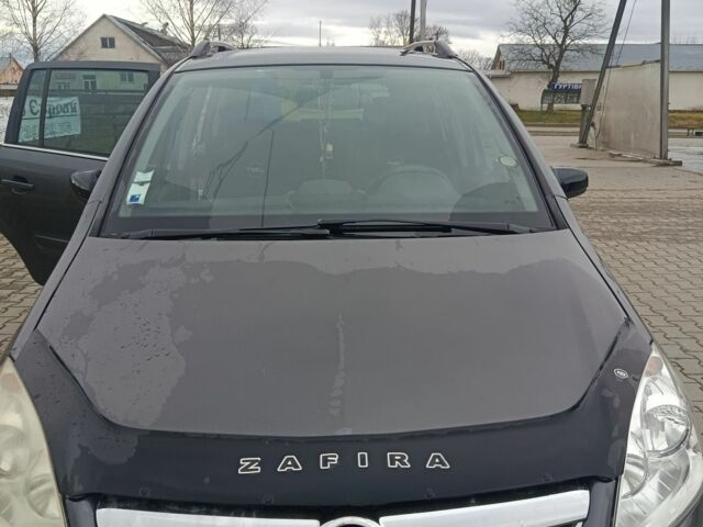 Серый Опель Зафира, объемом двигателя 1.9 л и пробегом 25 тыс. км за 5700 $, фото 10 на Automoto.ua