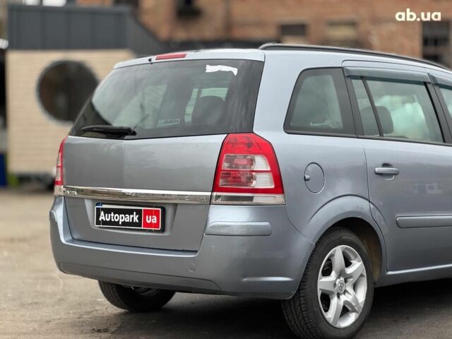 Серый Опель Зафира, объемом двигателя 1.9 л и пробегом 345 тыс. км за 6590 $, фото 9 на Automoto.ua