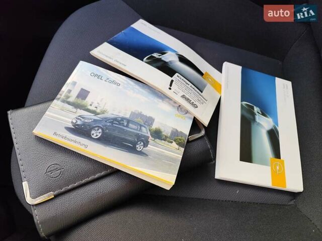 Сірий Опель Зафіра, об'ємом двигуна 1.6 л та пробігом 200 тис. км за 6300 $, фото 25 на Automoto.ua