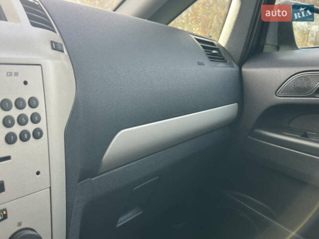 Опель Зафира 2008 в Трускавце на Automoto.ua Серый Опель Зафира, объемом двигателя 1.6 л и пробегом 162 тыс. км за 5950 $, фото 60 на Automoto.ua