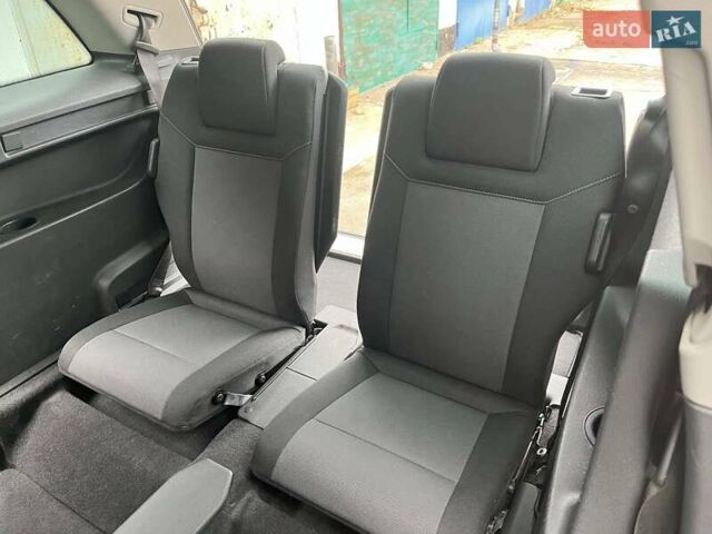 Серый Опель Зафира, объемом двигателя 1.6 л и пробегом 140 тыс. км за 7500 $, фото 29 на Automoto.ua