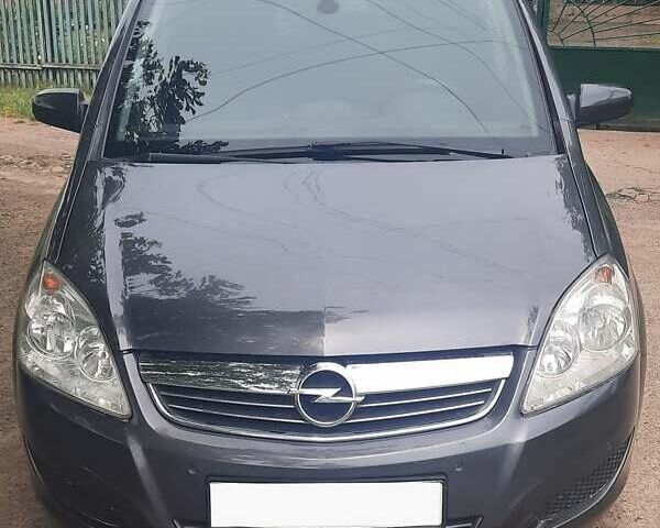 Серый Опель Зафира, объемом двигателя 1.7 л и пробегом 190 тыс. км за 5900 $, фото 6 на Automoto.ua