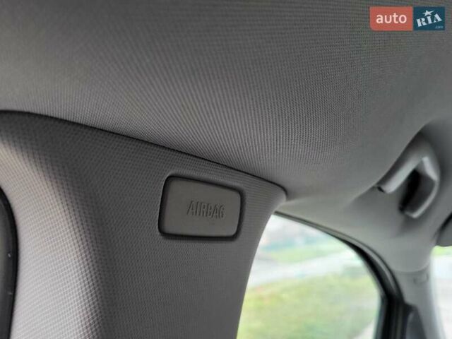 Серый Опель Зафира, объемом двигателя 1.8 л и пробегом 185 тыс. км за 6450 $, фото 45 на Automoto.ua